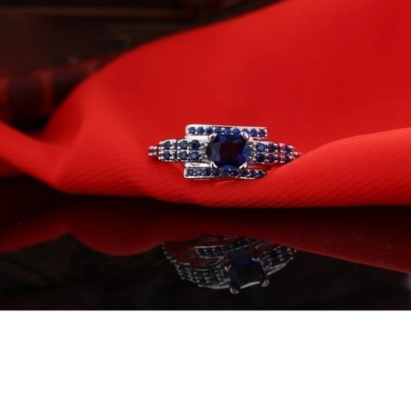 Stunning Princess Cut 1.50ctw Blue Sapphire / Diamond Anniversary Ring - Picture 2 of 8